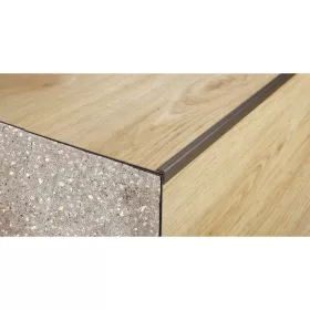  Aluminium 5 mm-es lépcsőélvédő, szögprofil - 42507 - pezsgő - 2,5m - csavaros