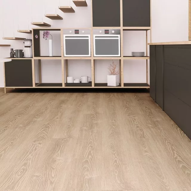 Laminált padló Solar 020SF Caramel Tölgy 8 mm