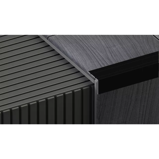 Aluminium 24,5x20mm-es lépcsőélvédő, szögprofil - 92712 - fekete - 2,7m - öntapadós