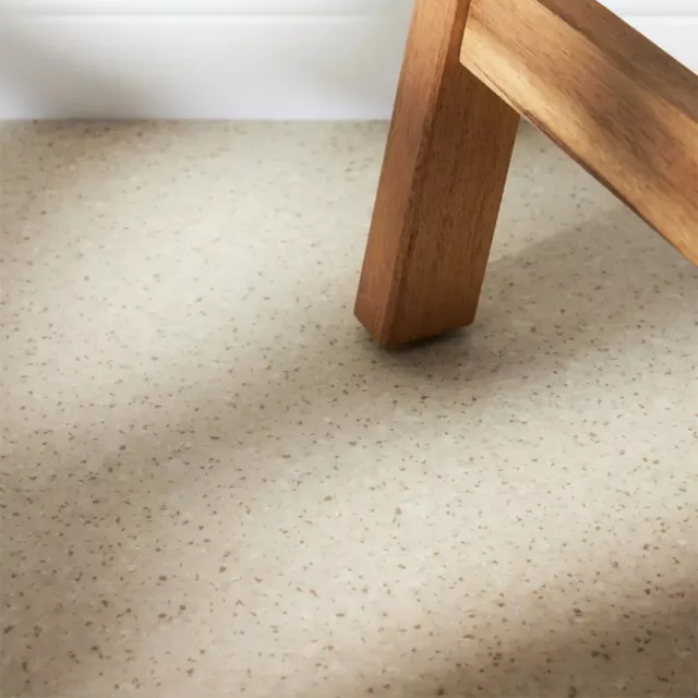 tekercses vinyl padló, PVC -  barna szórt kő mintás Veyago TXN 83M 1 m