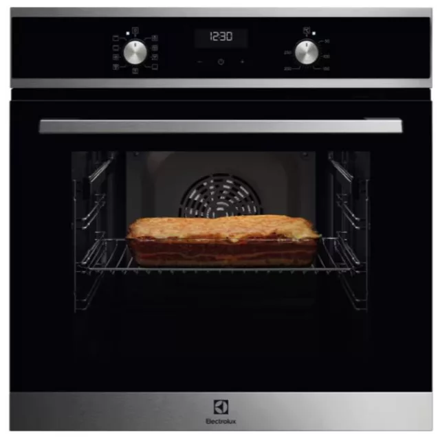 Electrolux EOF5F50BX SurroundCook 500 sütő