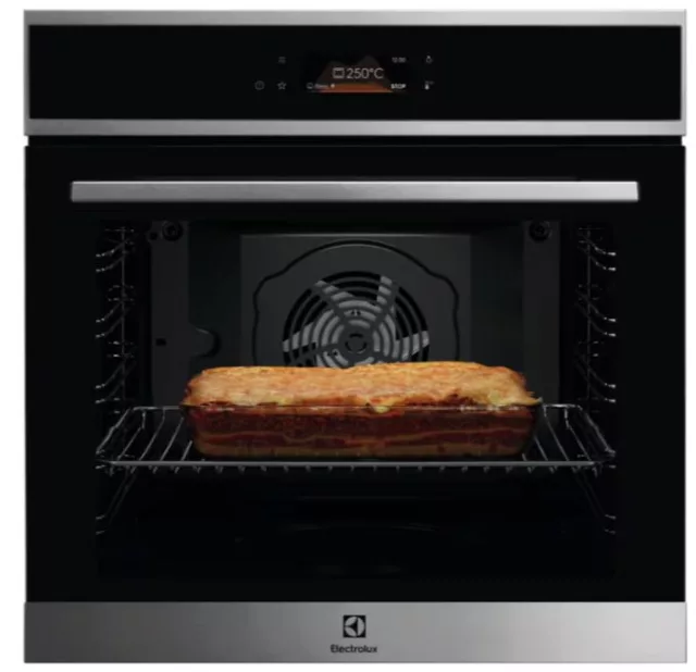 Electrolux EOE8P38X MealAssist 700 sütő, pirolitikus tisztítással